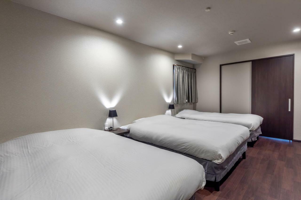 Kyoto Takatsuji Rose Heights Hotel Bagian luar foto