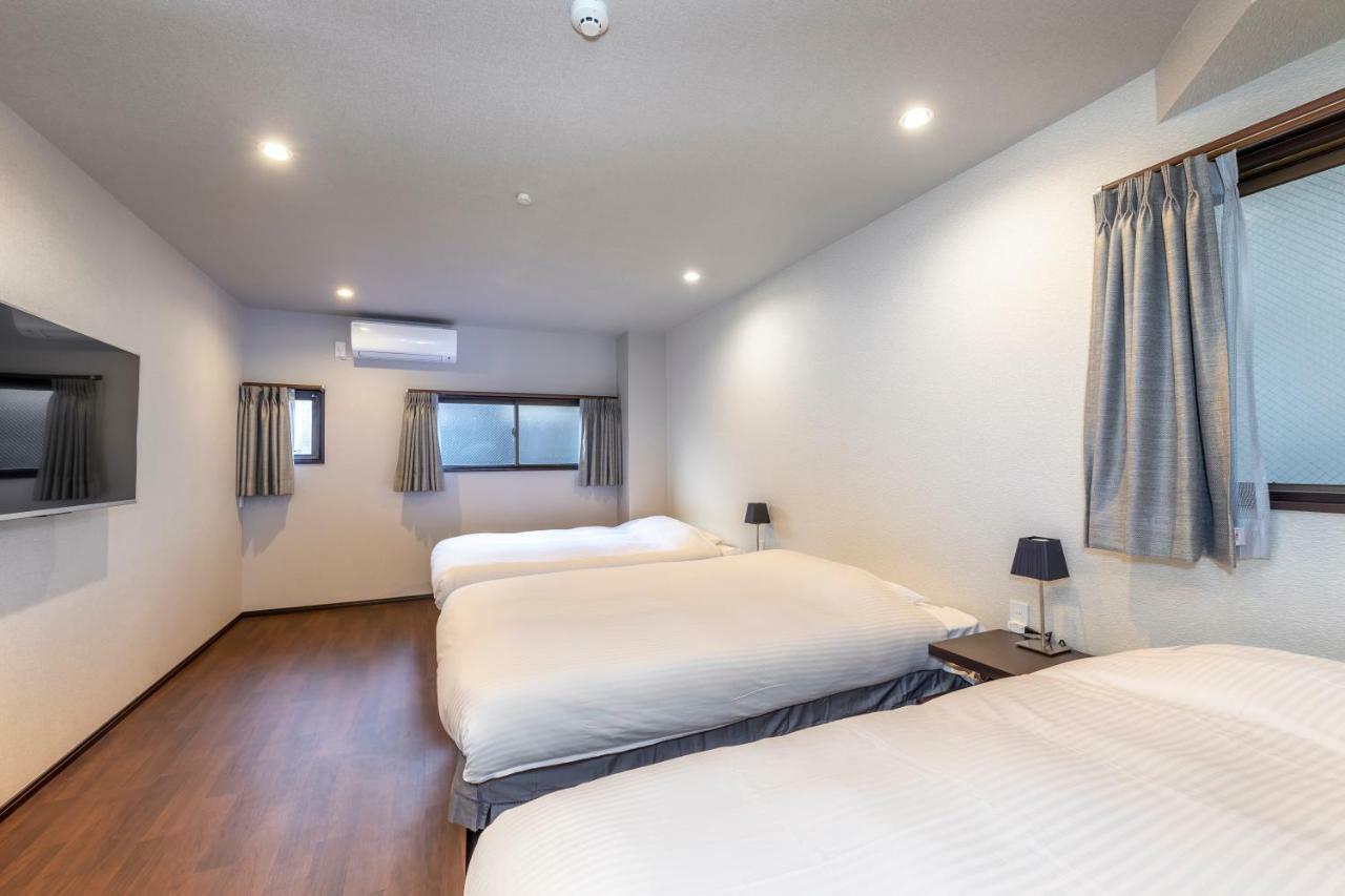 Kyoto Takatsuji Rose Heights Hotel Bagian luar foto