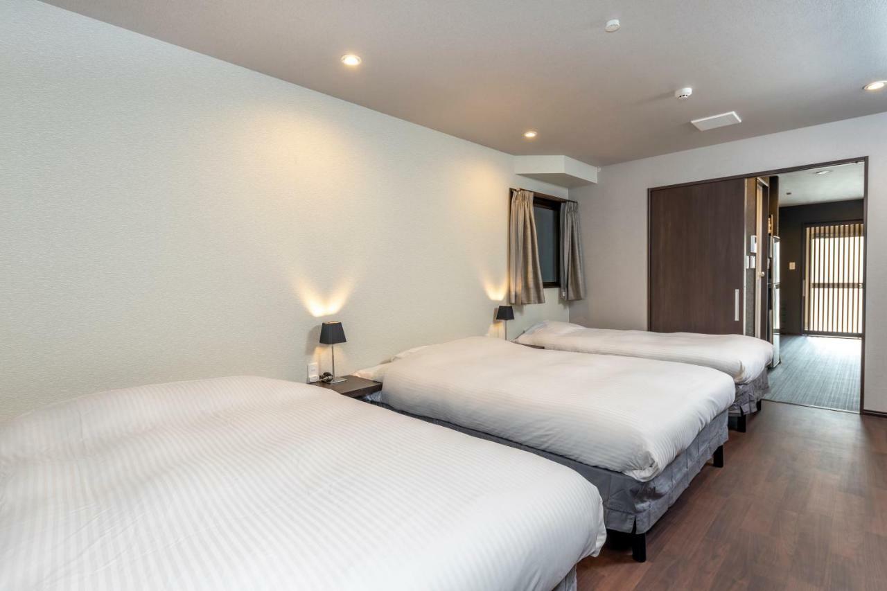 Kyoto Takatsuji Rose Heights Hotel Bagian luar foto